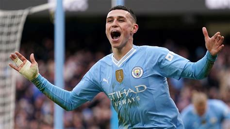 Profile Phil Foden, Man. City: Info, news, matches and  .